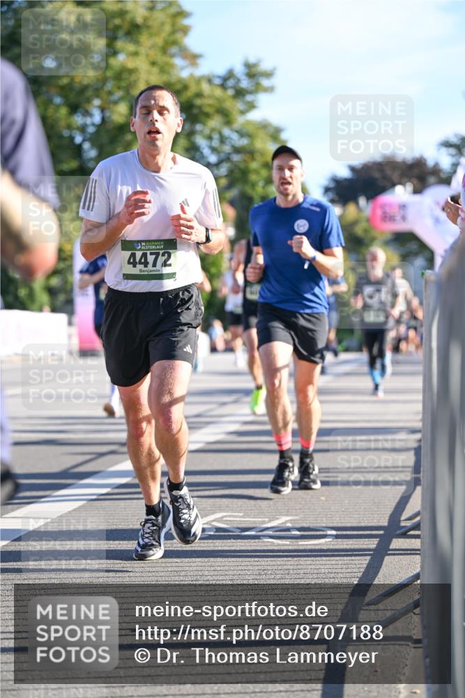 07.09.2025 - BARMER Alsterlauf Dr. Thomas Lammeyer http://msf.ph/oto/8707188 07.09.2025 09:26:48 Laufen 36, 4472 meine-sportfotos.de