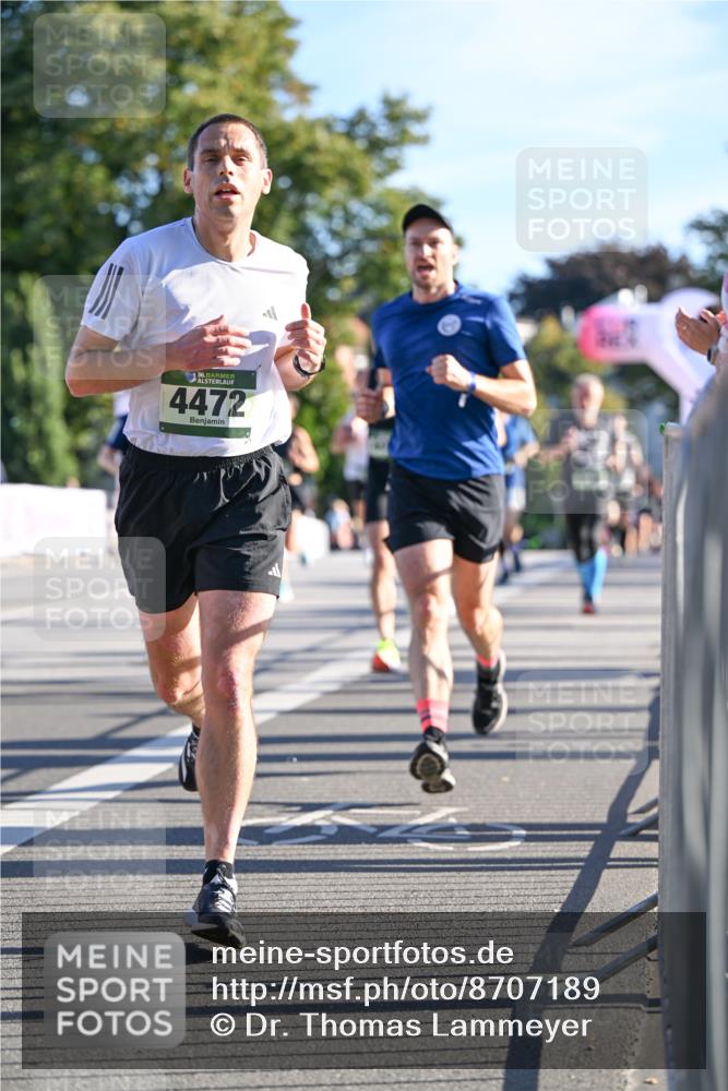 07.09.2025 - BARMER Alsterlauf Dr. Thomas Lammeyer http://msf.ph/oto/8707189 07.09.2025 09:26:48 Laufen 36, 4472 meine-sportfotos.de