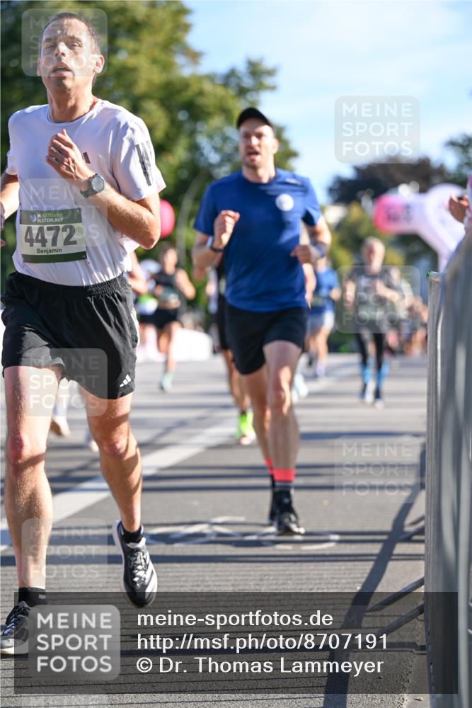07.09.2025 - BARMER Alsterlauf Dr. Thomas Lammeyer http://msf.ph/oto/8707191 07.09.2025 09:26:48 Laufen 136, 4472 meine-sportfotos.de