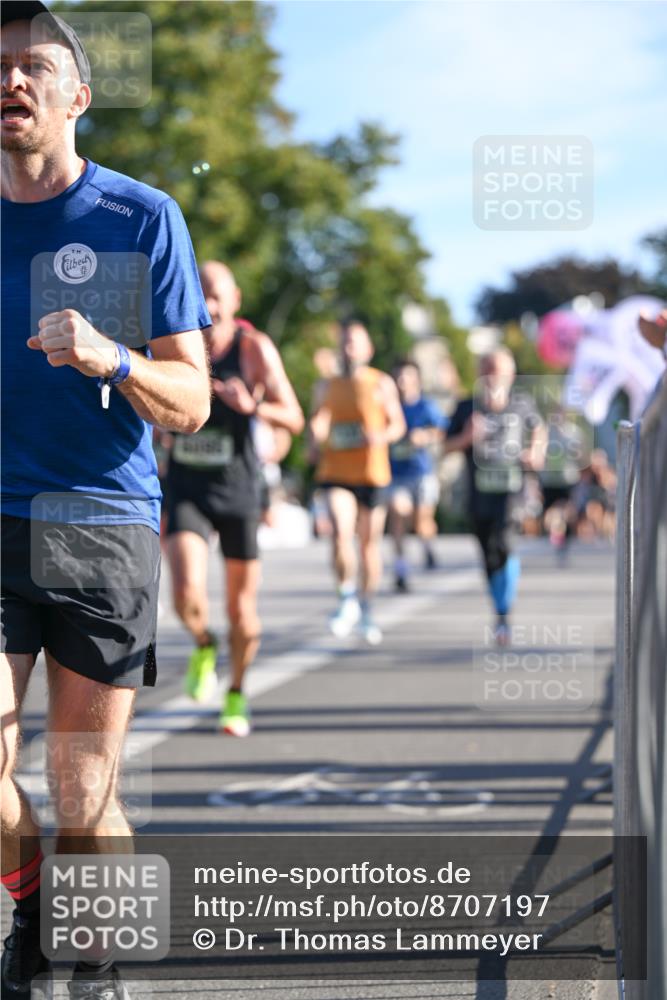 07.09.2025 - BARMER Alsterlauf Dr. Thomas Lammeyer http://msf.ph/oto/8707197 07.09.2025 09:26:49 Laufen  meine-sportfotos.de