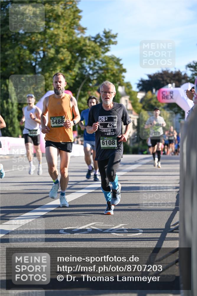 07.09.2025 - BARMER Alsterlauf Dr. Thomas Lammeyer http://msf.ph/oto/8707203 07.09.2025 09:26:51 Laufen 5488, 262, 4219, 138336, 461124, 6108 meine-sportfotos.de