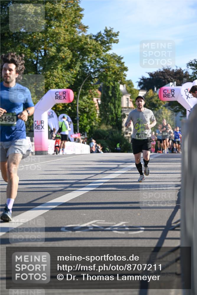 07.09.2025 - BARMER Alsterlauf Dr. Thomas Lammeyer http://msf.ph/oto/8707211 07.09.2025 09:26:53 Laufen 5495, 365, 5451 meine-sportfotos.de