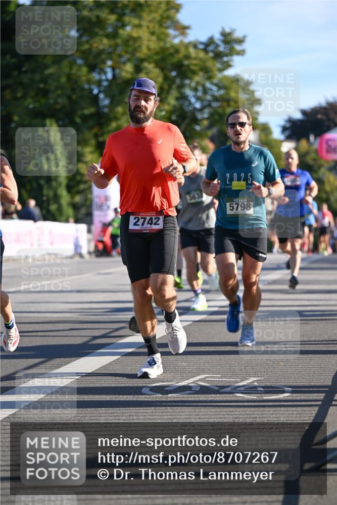07.09.2025 - BARMER Alsterlauf Dr. Thomas Lammeyer http://msf.ph/oto/8707267 07.09.2025 09:27:07 Laufen 2742, 2025, 5798 meine-sportfotos.de