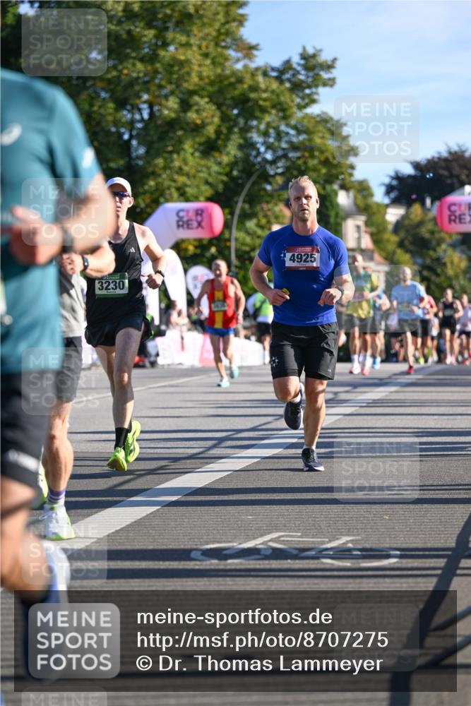 07.09.2025 - BARMER Alsterlauf Dr. Thomas Lammeyer http://msf.ph/oto/8707275 07.09.2025 09:27:09 Laufen 3230, 4925 meine-sportfotos.de