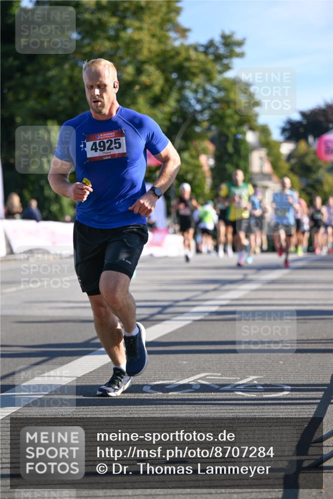 07.09.2025 - BARMER Alsterlauf Dr. Thomas Lammeyer http://msf.ph/oto/8707284 07.09.2025 09:27:10 Laufen 36, 4925 meine-sportfotos.de