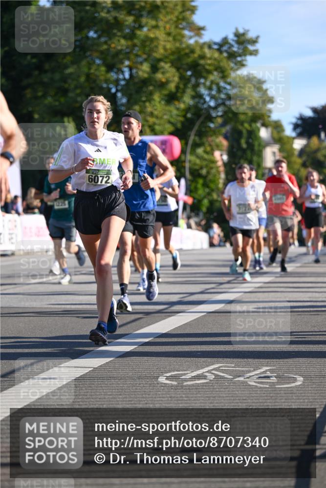 07.09.2025 - BARMER Alsterlauf Dr. Thomas Lammeyer http://msf.ph/oto/8707340 07.09.2025 09:27:21 Laufen 1225, 6072, 3727 meine-sportfotos.de