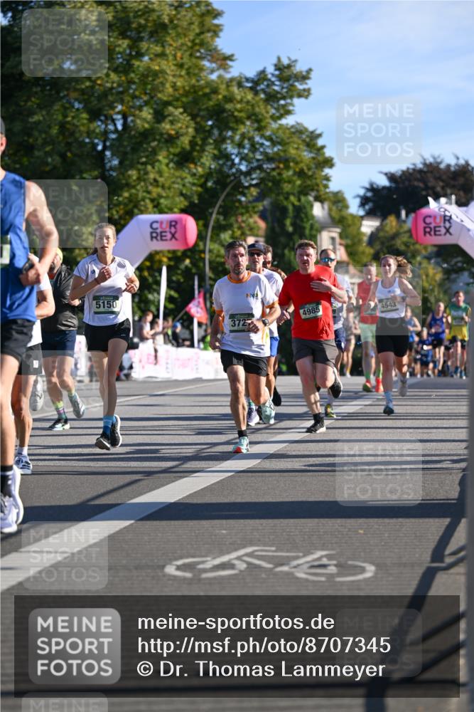 07.09.2025 - BARMER Alsterlauf Dr. Thomas Lammeyer http://msf.ph/oto/8707345 07.09.2025 09:27:22 Laufen 5150, 4985, 4543, 372, 54 meine-sportfotos.de