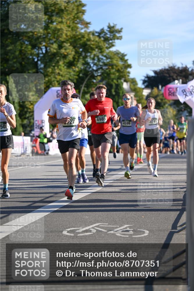 07.09.2025 - BARMER Alsterlauf Dr. Thomas Lammeyer http://msf.ph/oto/8707351 07.09.2025 09:27:23 Laufen 50, 727, 4985, 4599 meine-sportfotos.de