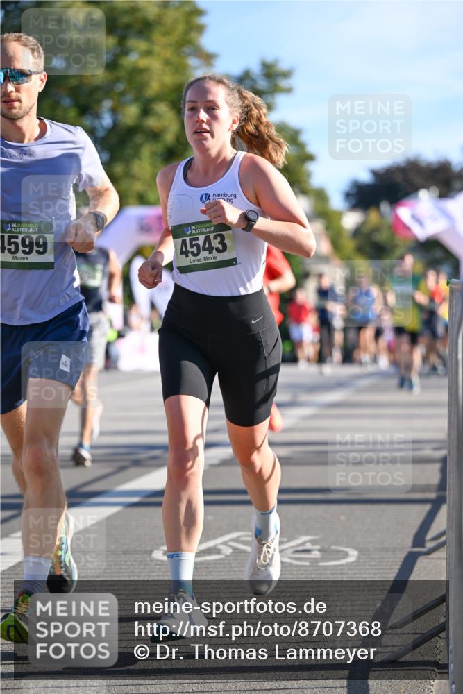 07.09.2025 - BARMER Alsterlauf Dr. Thomas Lammeyer http://msf.ph/oto/8707368 07.09.2025 09:27:26 Laufen 36, 4599, 36, 4543 meine-sportfotos.de