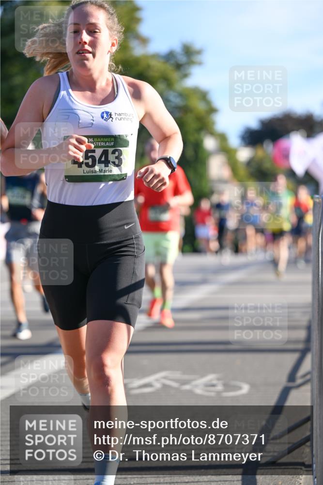 07.09.2025 - BARMER Alsterlauf Dr. Thomas Lammeyer http://msf.ph/oto/8707371 07.09.2025 09:27:26 Laufen 36, 543, 44 meine-sportfotos.de