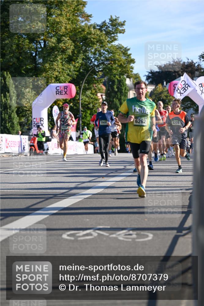 07.09.2025 - BARMER Alsterlauf Dr. Thomas Lammeyer http://msf.ph/oto/8707379 07.09.2025 09:27:29 Laufen 4927, 5966, 6262, 4228 meine-sportfotos.de