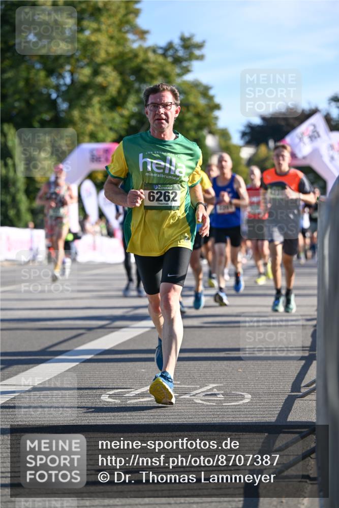 07.09.2025 - BARMER Alsterlauf Dr. Thomas Lammeyer http://msf.ph/oto/8707387 07.09.2025 09:27:30 Laufen 36, 6262 meine-sportfotos.de