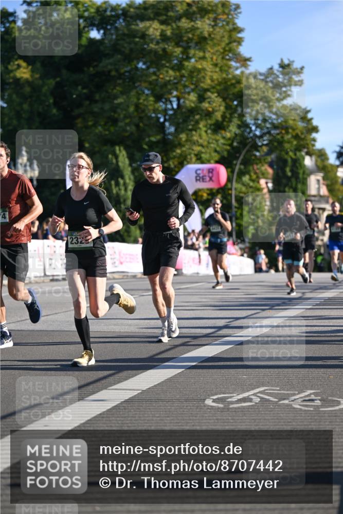 07.09.2025 - BARMER Alsterlauf Dr. Thomas Lammeyer http://msf.ph/oto/8707442 07.09.2025 09:27:42 Laufen 232 meine-sportfotos.de