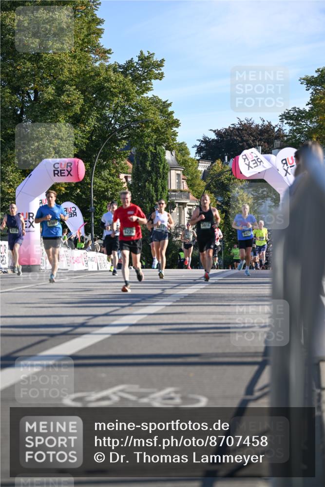 07.09.2025 - BARMER Alsterlauf Dr. Thomas Lammeyer http://msf.ph/oto/8707458 07.09.2025 09:27:49 Laufen 8316, 1738, 6225, 3916, 5423 meine-sportfotos.de