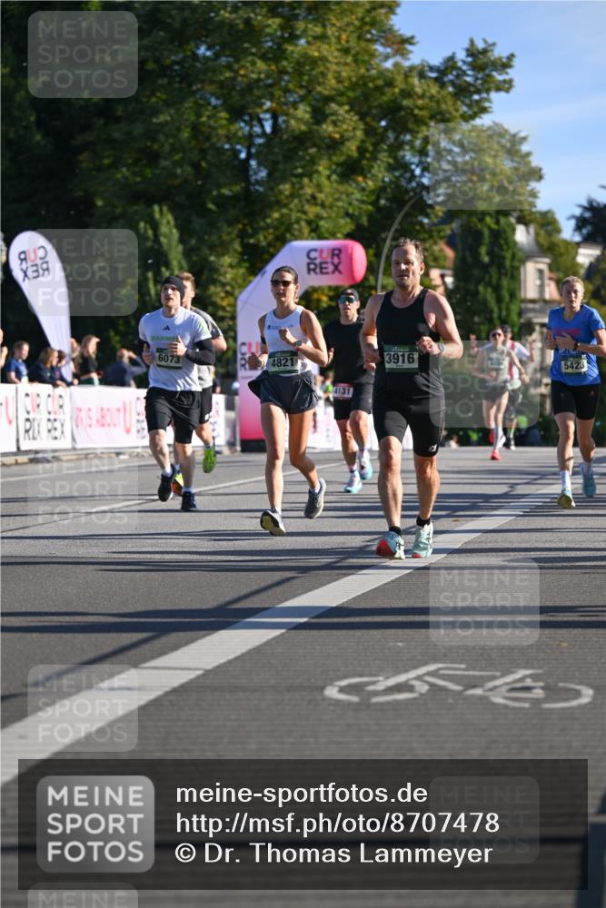 07.09.2025 - BARMER Alsterlauf Dr. Thomas Lammeyer http://msf.ph/oto/8707478 07.09.2025 09:27:52 Laufen 6073, 4821, 4131, 3916, 5423, 53 meine-sportfotos.de