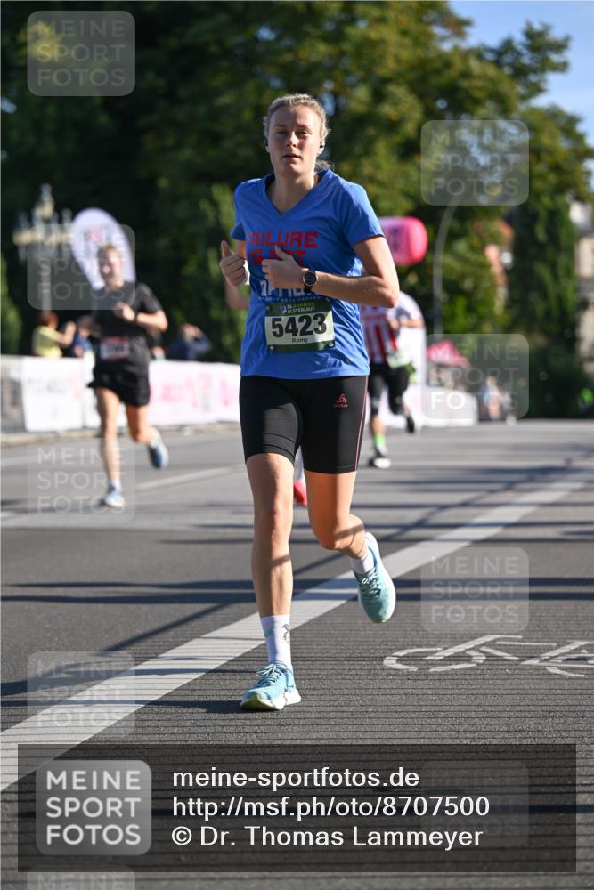07.09.2025 - BARMER Alsterlauf Dr. Thomas Lammeyer http://msf.ph/oto/8707500 07.09.2025 09:27:56 Laufen 136, 5423 meine-sportfotos.de