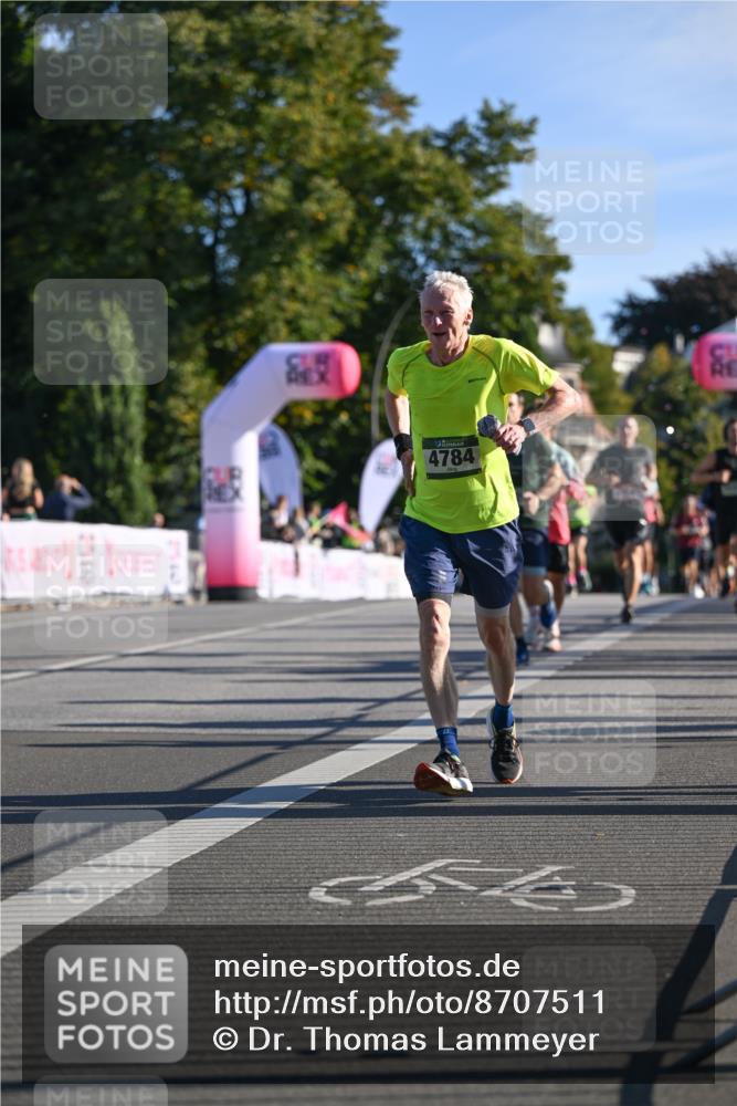 07.09.2025 - BARMER Alsterlauf Dr. Thomas Lammeyer http://msf.ph/oto/8707511 07.09.2025 09:27:59 Laufen 4784, 54 meine-sportfotos.de