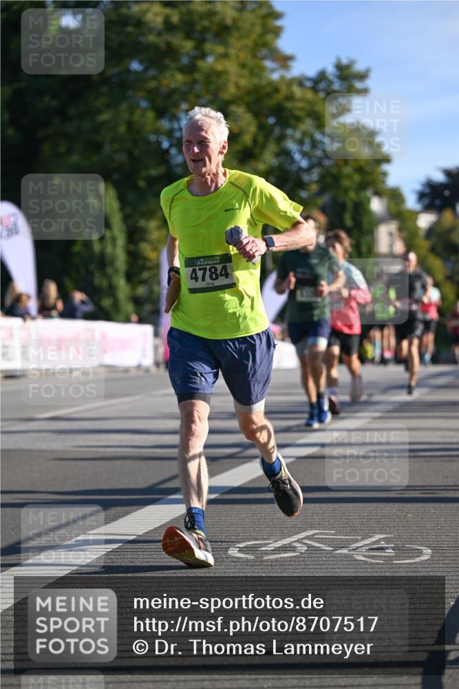 07.09.2025 - BARMER Alsterlauf Dr. Thomas Lammeyer http://msf.ph/oto/8707517 07.09.2025 09:28:00 Laufen 4784 meine-sportfotos.de