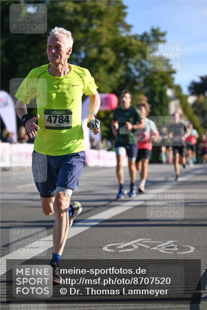 07.09.2025 - BARMER Alsterlauf Dr. Thomas Lammeyer http://msf.ph/oto/8707520 07.09.2025 09:28:00 Laufen 36, 4784, 54 meine-sportfotos.de