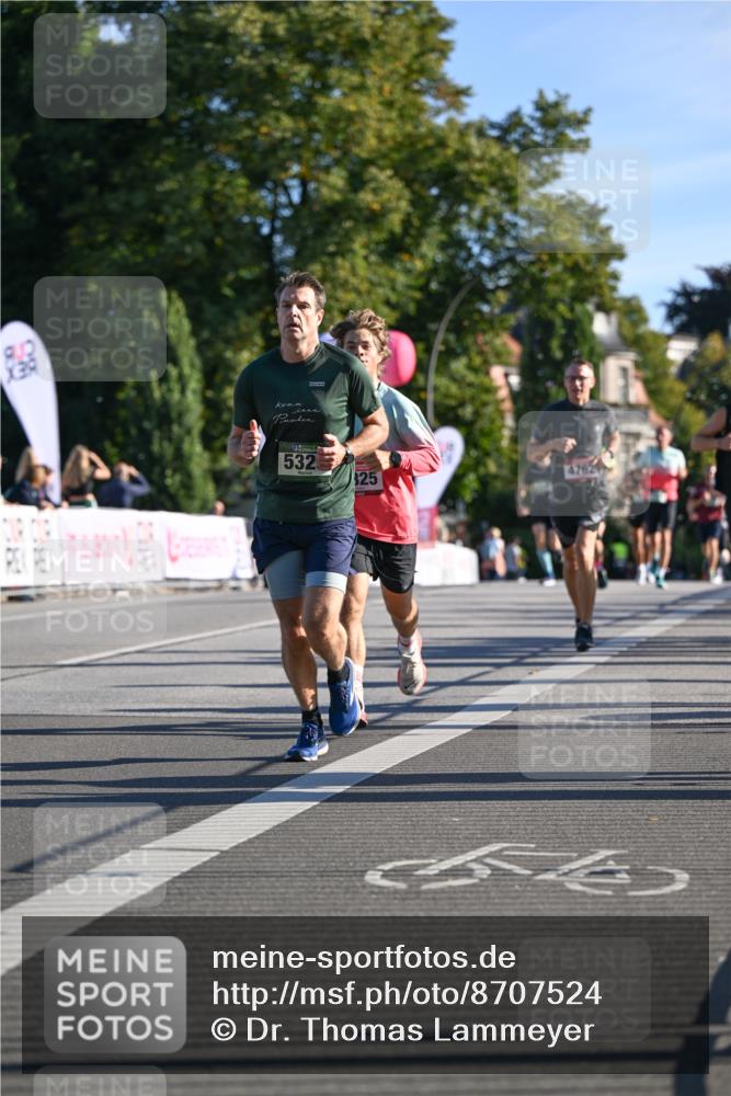 07.09.2025 - BARMER Alsterlauf Dr. Thomas Lammeyer http://msf.ph/oto/8707524 07.09.2025 09:28:01 Laufen 532, 25, 4762, 59 meine-sportfotos.de