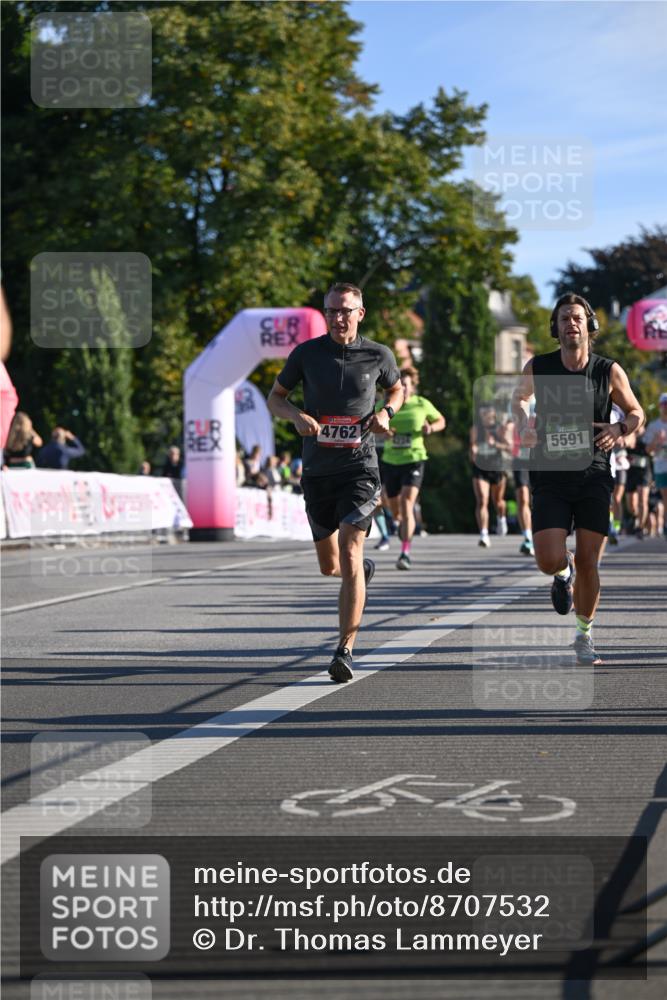 07.09.2025 - BARMER Alsterlauf Dr. Thomas Lammeyer http://msf.ph/oto/8707532 07.09.2025 09:28:03 Laufen 4762, 5591 meine-sportfotos.de