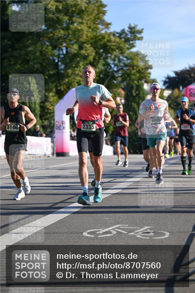 07.09.2025 - BARMER Alsterlauf Dr. Thomas Lammeyer http://msf.ph/oto/8707560 07.09.2025 09:28:08 Laufen 3146, 4805, 2335, 2357 meine-sportfotos.de