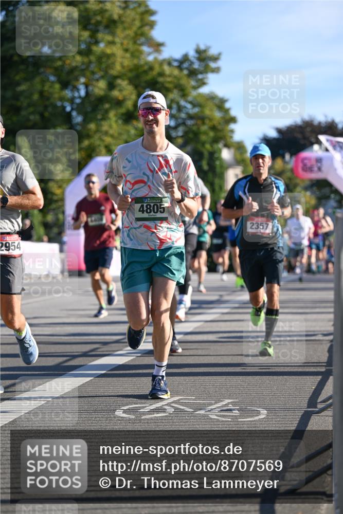 07.09.2025 - BARMER Alsterlauf Dr. Thomas Lammeyer http://msf.ph/oto/8707569 07.09.2025 09:28:10 Laufen 2954, 4805, 2357 meine-sportfotos.de