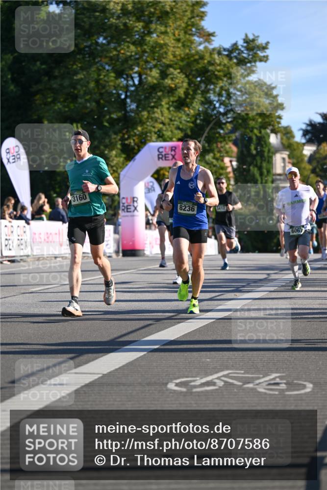 07.09.2025 - BARMER Alsterlauf Dr. Thomas Lammeyer http://msf.ph/oto/8707586 07.09.2025 09:28:13 Laufen 39, 3160, 8236, 3412, 6067 meine-sportfotos.de