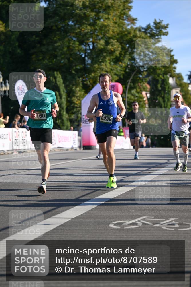 07.09.2025 - BARMER Alsterlauf Dr. Thomas Lammeyer http://msf.ph/oto/8707589 07.09.2025 09:28:13 Laufen 160, 8236, 412, 6067 meine-sportfotos.de