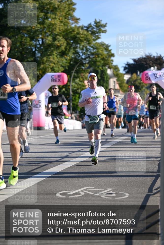 07.09.2025 - BARMER Alsterlauf Dr. Thomas Lammeyer http://msf.ph/oto/8707593 07.09.2025 09:28:15 Laufen 36, 3412, 6067, 234, 1256, 54 meine-sportfotos.de