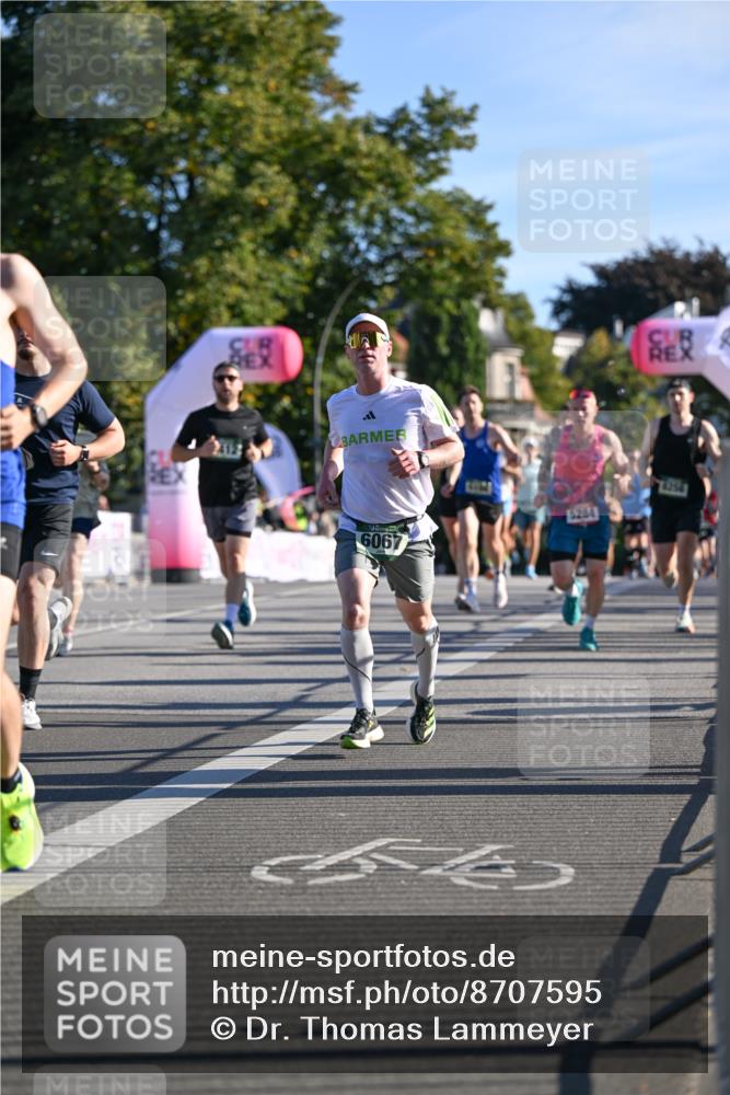 07.09.2025 - BARMER Alsterlauf Dr. Thomas Lammeyer http://msf.ph/oto/8707595 07.09.2025 09:28:15 Laufen 6067, 5284 meine-sportfotos.de