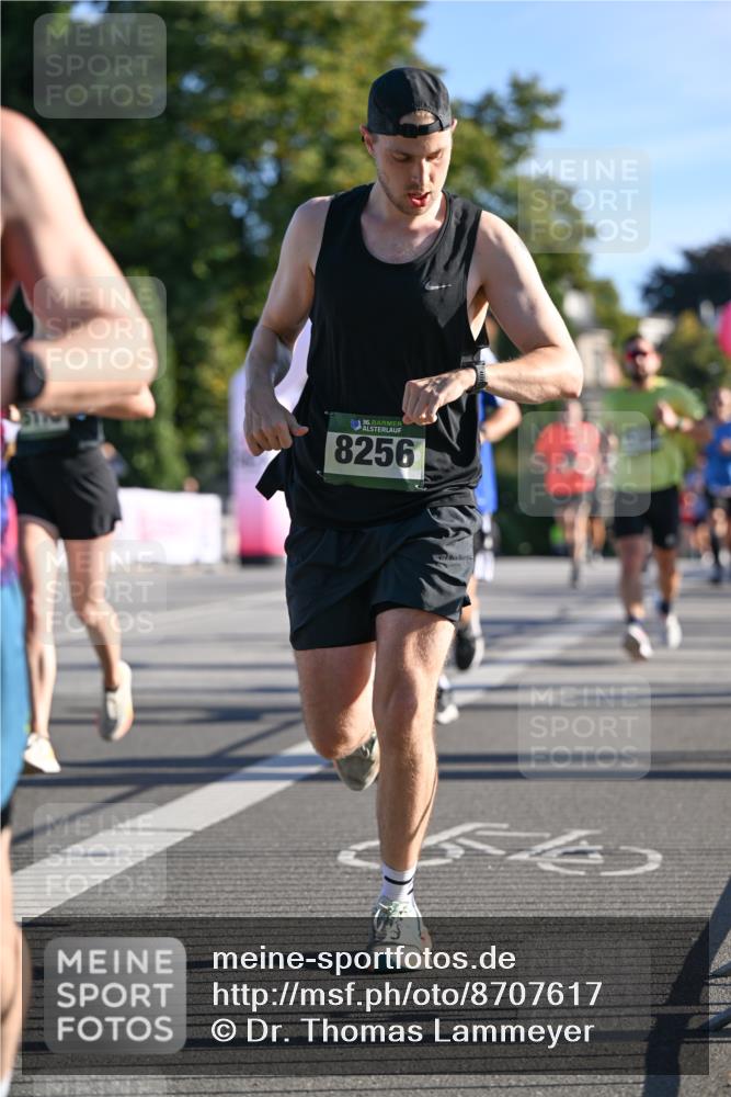 07.09.2025 - BARMER Alsterlauf Dr. Thomas Lammeyer http://msf.ph/oto/8707617 07.09.2025 09:28:19 Laufen 36, 8256 meine-sportfotos.de