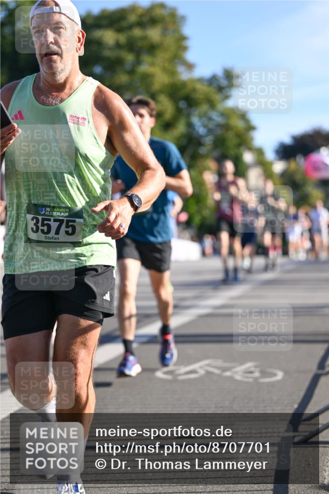 07.09.2025 - BARMER Alsterlauf Dr. Thomas Lammeyer http://msf.ph/oto/8707701 07.09.2025 09:28:37 Laufen 1636, 3575 meine-sportfotos.de