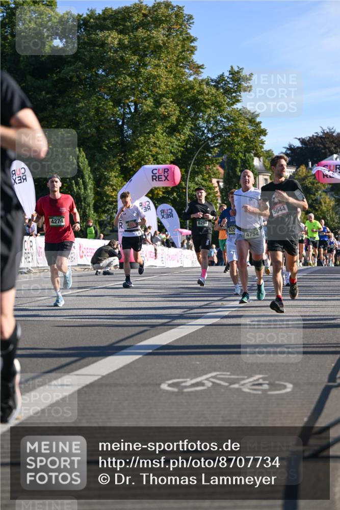 07.09.2025 - BARMER Alsterlauf Dr. Thomas Lammeyer http://msf.ph/oto/8707734 07.09.2025 09:28:43 Laufen 6298, 632, 4754, 5044, 4274 meine-sportfotos.de