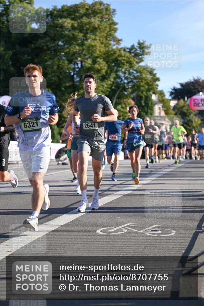 07.09.2025 - BARMER Alsterlauf Dr. Thomas Lammeyer http://msf.ph/oto/8707755 07.09.2025 09:28:46 Laufen 6321, 2541, 4946 meine-sportfotos.de