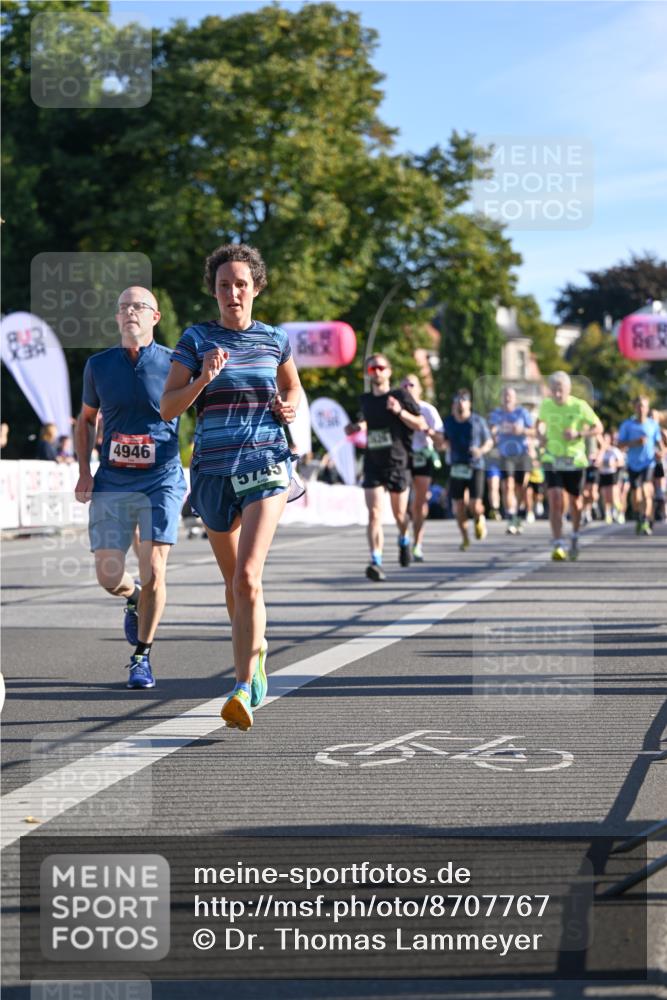 07.09.2025 - BARMER Alsterlauf Dr. Thomas Lammeyer http://msf.ph/oto/8707767 07.09.2025 09:28:48 Laufen 4946, 5745, 54 meine-sportfotos.de