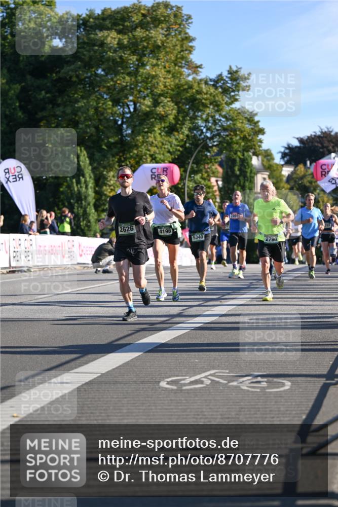 07.09.2025 - BARMER Alsterlauf Dr. Thomas Lammeyer http://msf.ph/oto/8707776 07.09.2025 09:28:50 Laufen 2626, 4196, 5340, 2790 meine-sportfotos.de