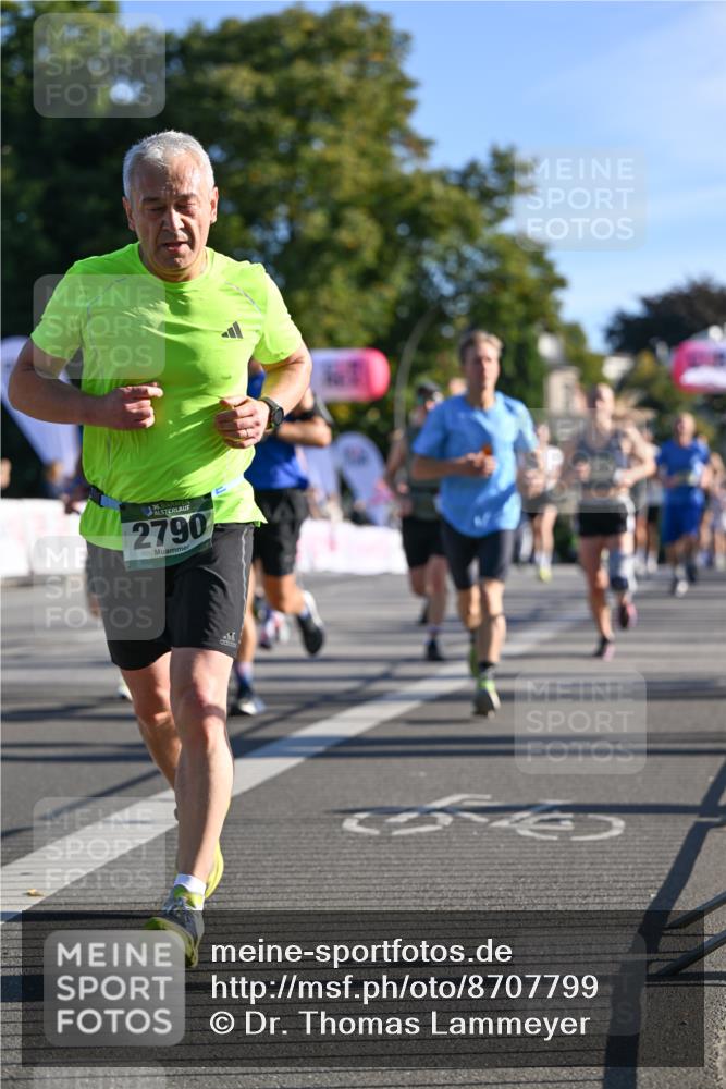 07.09.2025 - BARMER Alsterlauf Dr. Thomas Lammeyer http://msf.ph/oto/8707799 07.09.2025 09:28:53 Laufen 36, 2790, 899 meine-sportfotos.de