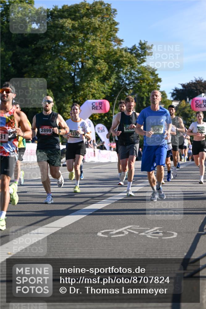 07.09.2025 - BARMER Alsterlauf Dr. Thomas Lammeyer http://msf.ph/oto/8707824 07.09.2025 09:28:58 Laufen 2899, 4330, 5044, 3567, 8368, 54 meine-sportfotos.de