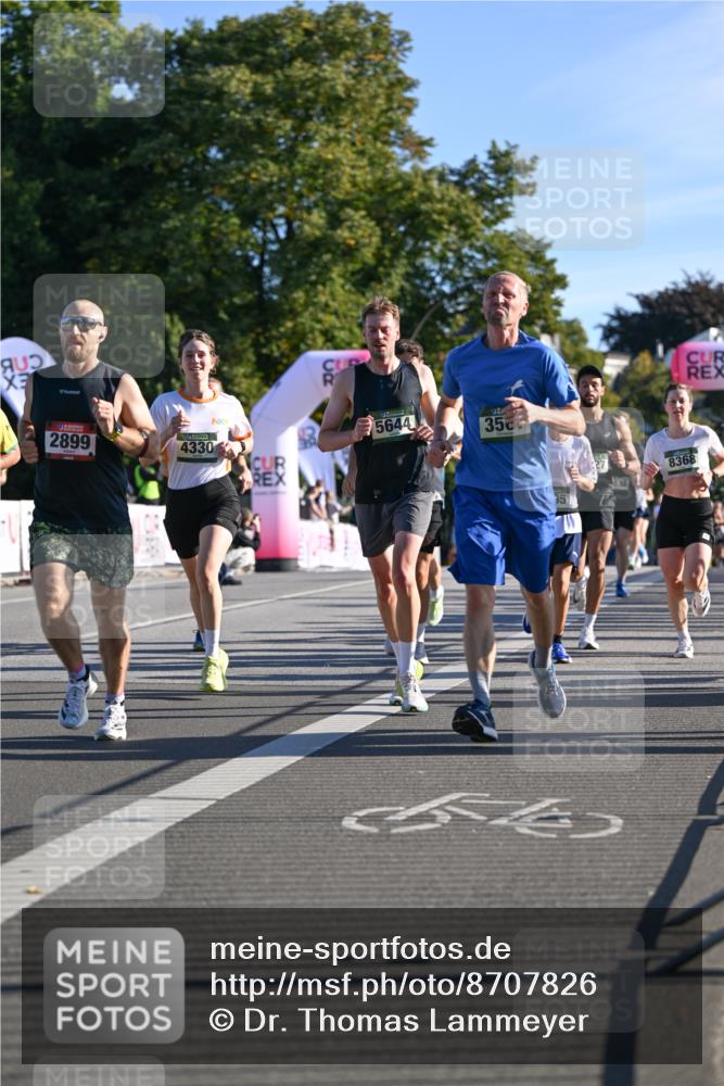 07.09.2025 - BARMER Alsterlauf Dr. Thomas Lammeyer http://msf.ph/oto/8707826 07.09.2025 09:28:58 Laufen 2899, 4330, 5644, 35, 54, 8368 meine-sportfotos.de