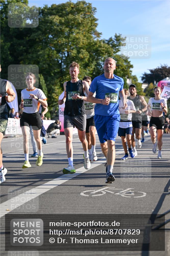 07.09.2025 - BARMER Alsterlauf Dr. Thomas Lammeyer http://msf.ph/oto/8707829 07.09.2025 09:28:59 Laufen 4330, 56, 5970, 2567, 4895, 59, 8368 meine-sportfotos.de