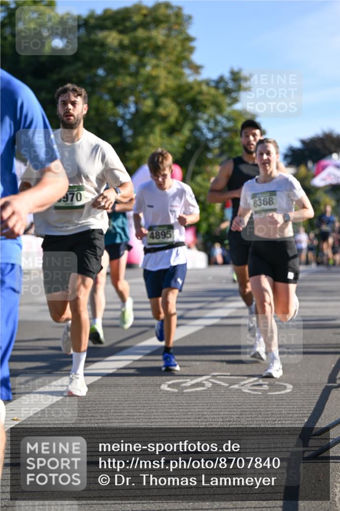 07.09.2025 - BARMER Alsterlauf Dr. Thomas Lammeyer http://msf.ph/oto/8707840 07.09.2025 09:29:00 Laufen 970, 4895, 8368 meine-sportfotos.de