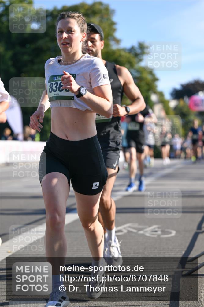 07.09.2025 - BARMER Alsterlauf Dr. Thomas Lammeyer http://msf.ph/oto/8707848 07.09.2025 09:29:02 Laufen 36, 836 meine-sportfotos.de