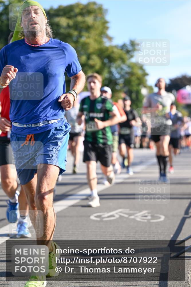07.09.2025 - BARMER Alsterlauf Dr. Thomas Lammeyer http://msf.ph/oto/8707922 07.09.2025 09:29:14 Laufen 12441, 444 meine-sportfotos.de