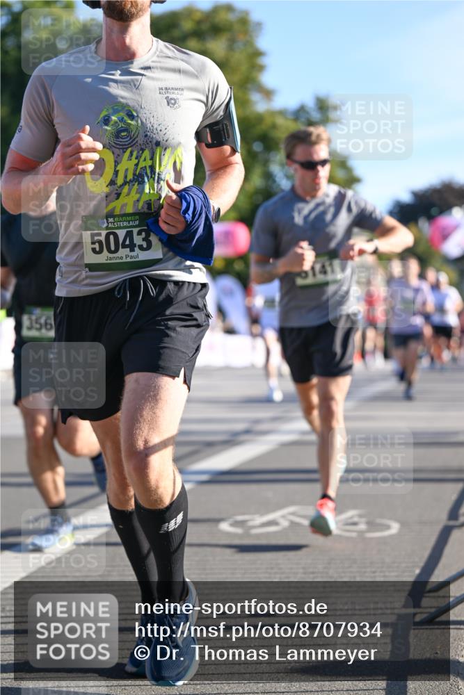 07.09.2025 - BARMER Alsterlauf Dr. Thomas Lammeyer http://msf.ph/oto/8707934 07.09.2025 09:29:16 Laufen 356, 36, 5043, 36 meine-sportfotos.de