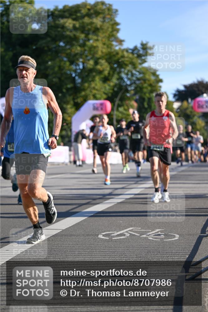 07.09.2025 - BARMER Alsterlauf Dr. Thomas Lammeyer http://msf.ph/oto/8707986 07.09.2025 09:29:25 Laufen  meine-sportfotos.de