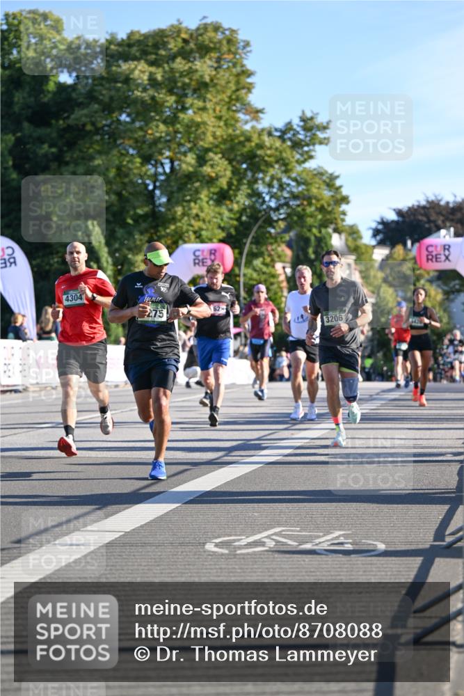 07.09.2025 - BARMER Alsterlauf Dr. Thomas Lammeyer http://msf.ph/oto/8708088 07.09.2025 09:29:45 Laufen 4304, 275, 62, 3206 meine-sportfotos.de
