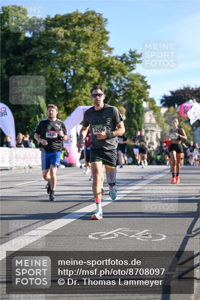 07.09.2025 - BARMER Alsterlauf Dr. Thomas Lammeyer http://msf.ph/oto/8708097 07.09.2025 09:29:46 Laufen 5628, 3206 meine-sportfotos.de