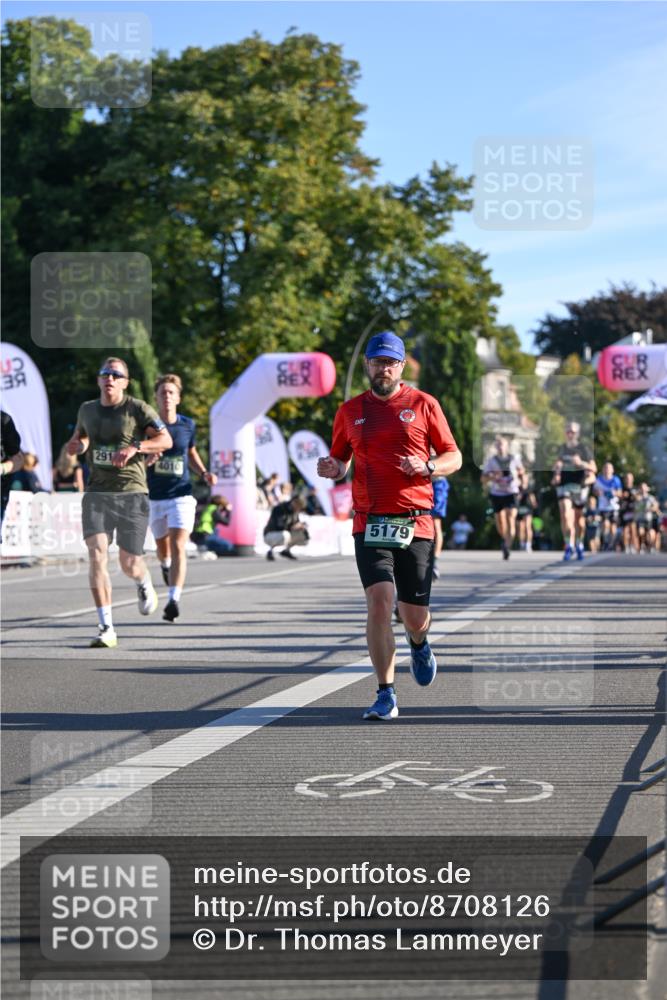 07.09.2025 - BARMER Alsterlauf Dr. Thomas Lammeyer http://msf.ph/oto/8708126 07.09.2025 09:29:51 Laufen 2912, 4010, 5179 meine-sportfotos.de