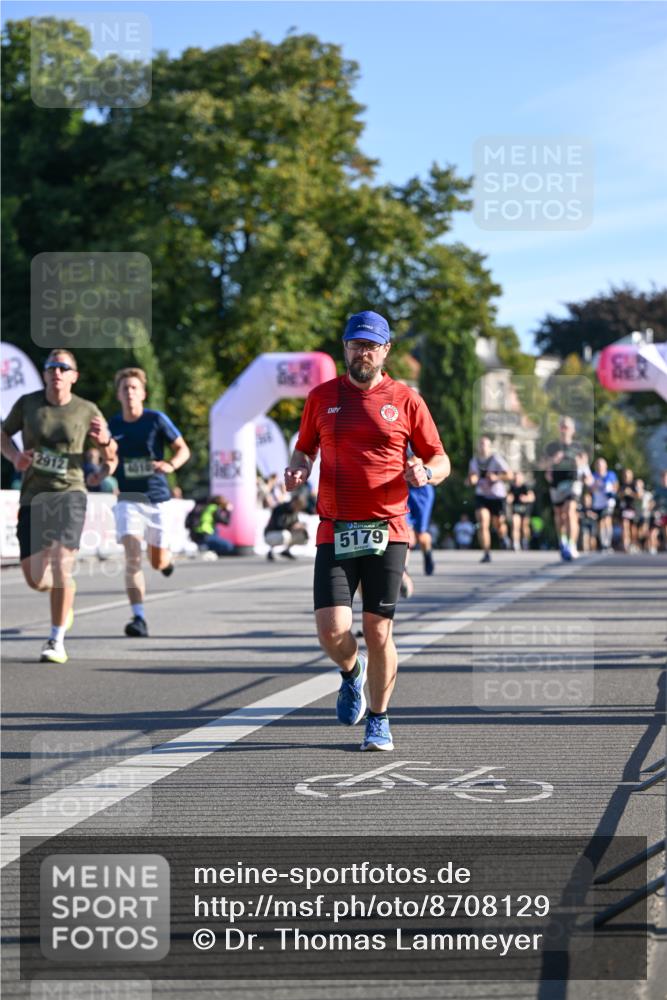 07.09.2025 - BARMER Alsterlauf Dr. Thomas Lammeyer http://msf.ph/oto/8708129 07.09.2025 09:29:52 Laufen 2912, 5179 meine-sportfotos.de